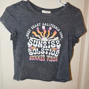 Ultra Flirt Gray Sunrise Solstice Crop Top